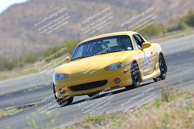 media/May-14-2023-Speed Ventures (Sun) [[8a95a37b3a]]/Yellow/skid pad/